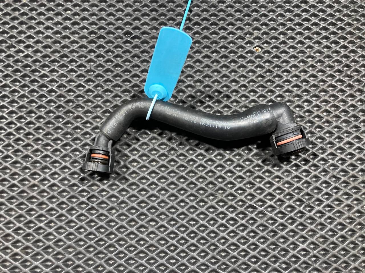 патрубок (трубопровод, шланг) Land Rover Range Rover Evoque L538 2014, 2.0 л., 204PT, бензин, АКПП, внедорожник 5 дв., AG9G8C362CA, LR028849 - фото №1