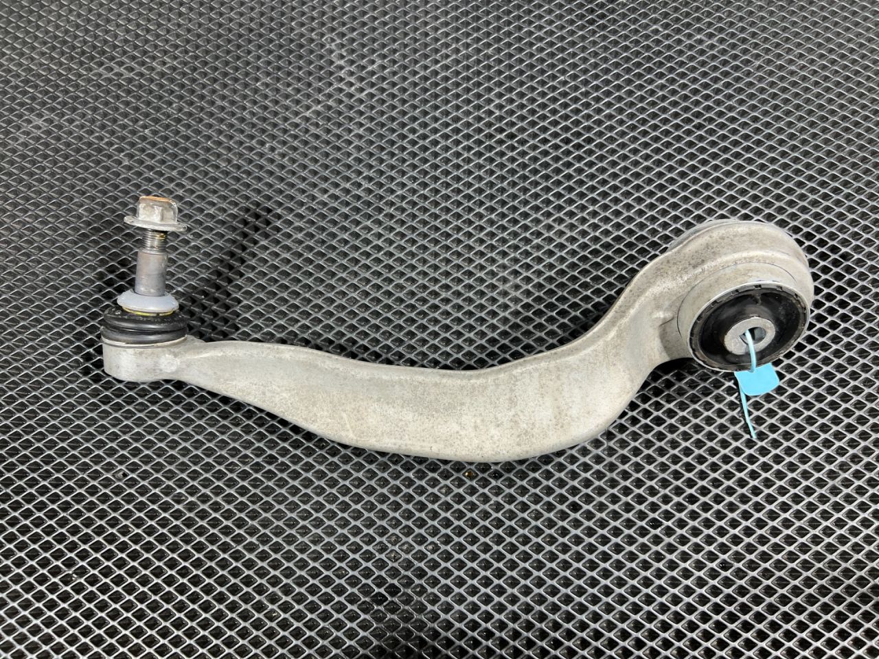 рычаг передний правый BMW 7 серия G11/G12 2017, 3.0 л., B57 D30 A, дизель, АКПП, седан, 31106861152 - фото №1