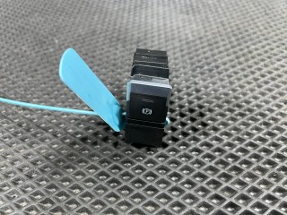 кнопка ручного тормоза (ручника) Volkswagen Taos 1 поколение 2023, 1.5 л., DNKA, бензин, АКПП, внедорожник 5 дв., передний привод, 5NN927225A