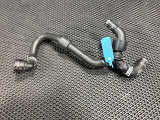 патрубок (трубопровод, шланг) Volkswagen Taos 1 поколение 2021, 1.5 л., DNKA, бензин, АКПП, внедорожник 5 дв., 5QM122157AJ