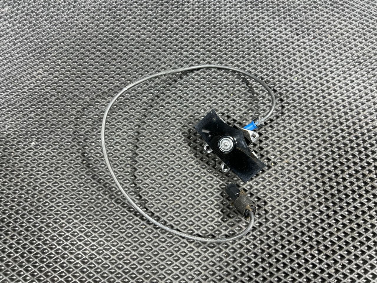 камера переднего обзора Audi S8 D4 2013, 4.0 л., CGTA, бензин, АКПП, седан, 7P6980551C, 4H0853795B - фото №1