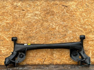 балка подвески задняя Chevrolet Trax 2 поколение 2023, 1.2 л., LIH, бензин, АКПП, внедорожник 5 дв., 42824725