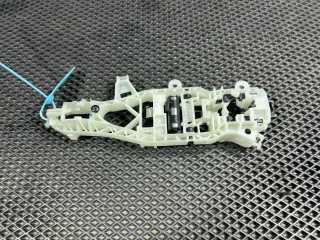 скелет ручки двери передней правой Buick Envista 1 поколение 2024, 1.2 л., бензин, АКПП, внедорожник 5 дв., 42803028