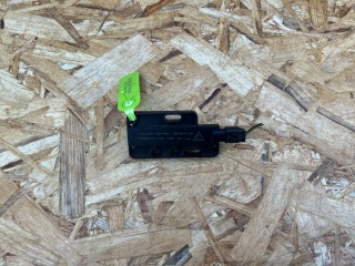 Антенна системы комфортного доступа Porsche Macan GTS 1 поколение [2-й рестайлинг] 95B 2022, 2.9 л., DGR, бензин, АКПП, внедорожник 5 дв., 7PP962132