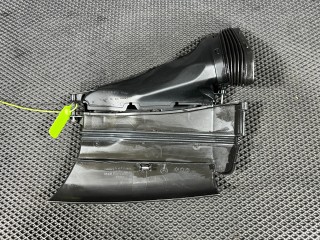 воздухозаборник Audi S7 4G [рестайлинг] 2016, 4.0 л., бензин, АКПП, хетчбэк 5 дв., 4G0129624J, 4G0129618E