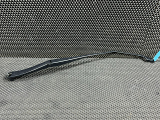 щеткодержатель (поводок стеклоочистителя, дворник) Buick Envista 1 поколение 2024, 1.2 л., бензин, АКПП, внедорожник 5 дв., 42734491