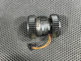 моторчик печки Audi S8 D4 2013, 4.0 л., CGTA, бензин, АКПП, седан, 4H0820021