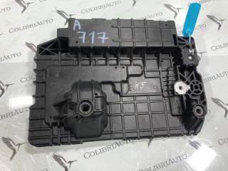 крепление аккумулятора Kia K5 3 поколение 2022, 1.6 л., G4FP, бензин, АКПП, седан, 37150-L3000