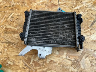 радиатор дополнительный системы охлаждения Audi A8 D4/4H [рестайлинг] 2013, 4.0 л., CEUA, бензин, АКПП, седан, 8K0121212B, 4H0121239B