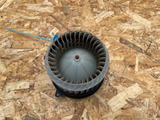 моторчик печки Audi A8 D4/4H [рестайлинг] 2013, 4.0 л., CEUA, бензин, АКПП, седан, 4H1820021B, 1737080701