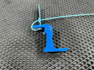 петля двери Volkswagen Taos 1 поколение 2023, 1.5 л., DNKA, бензин, АКПП, внедорожник 5 дв., передний привод, 8X0831404E