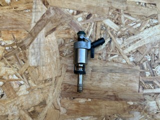 форсунка Volkswagen Tiguan 2 поколение [рестайлинг] 2024, 2.0 л., DTEA, бензин, АКПП, внедорожник 5 дв., полный привод, 06G906036AH