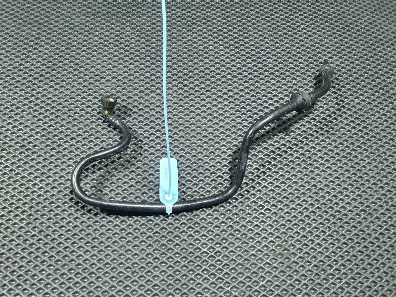 трубка вакуумная усилителя тормозов Land Rover Range Rover Sport 2 поколение 2017, 3.0 л., 306PS, бензин, АКПП, внедорожник 5 дв., CPLA9C490CD, LR048194 - фото №1