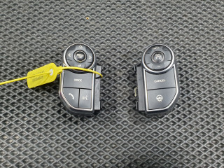 кнопки управления на руле Land Rover Range Rover Sport 2 поколение [рестайлинг] 2018, 3.0 л., 306PS, бензин, АКПП, внедорожник 5 дв., CPLA13D767DB, LR037451, LR071939, LR087485