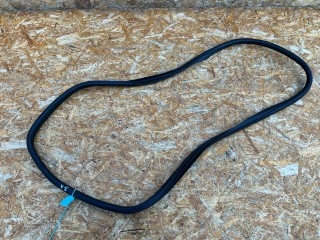 уплотнитель двери Chevrolet Trax 2 поколение 2024, 1.2 л., LIH, бензин, АКПП, внедорожник 5 дв., передний привод, 42805589