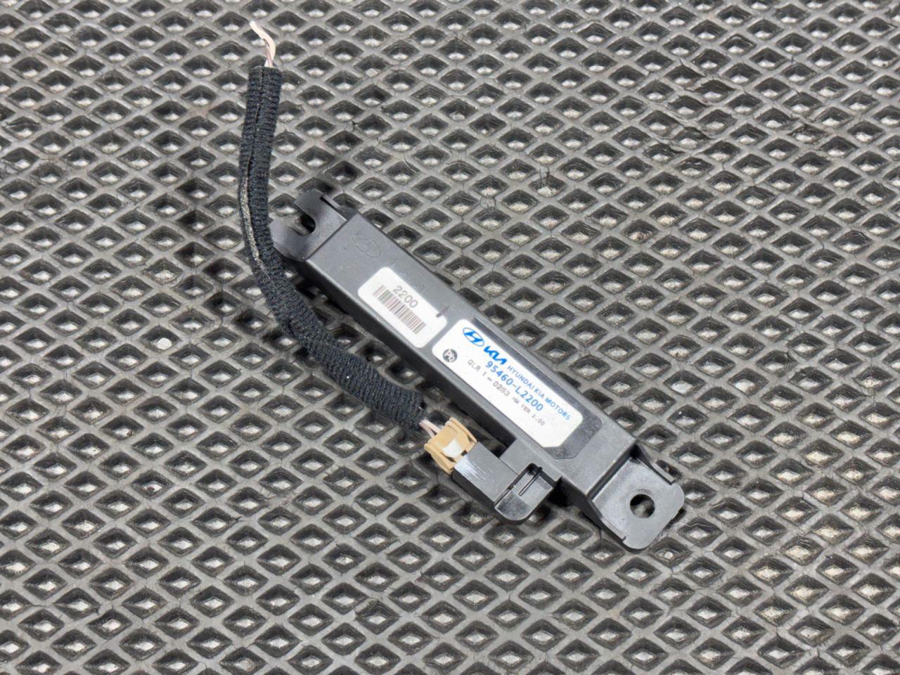 антенна Kia K5 3 поколение 2022, 1.6 л., G4FP, бензин, АКПП, 95460-L2200 - фото №1