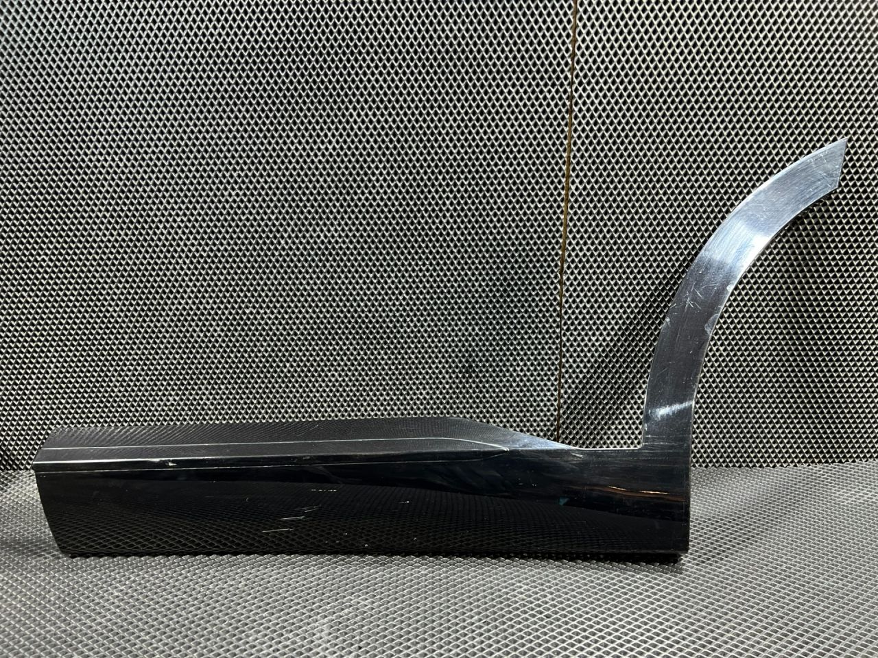 молдинг двери задней левой Kia Sorento 4 поколение 2023, 2.5 л., бензин, АКПП, внедорожник 5 дв., передний привод, 87775R5300 - фото №1