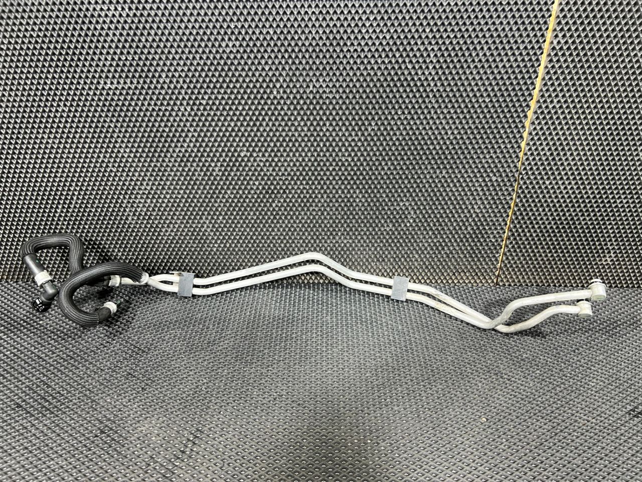 шланг (трубка) АКПП Land Rover Range Rover Velar 1 поколение 2019, 2.0 л., бензин, АКПП, внедорожник 5 дв., T4A3258, LR092829, HK837R081ED, T4A9863 - фото №1