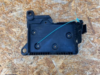 полка аккумулятора Chevrolet Trax 2 поколение 2024, 1.2 л., бензин, АКПП, внедорожник 5 дв., передний привод, 60006803, 60003161