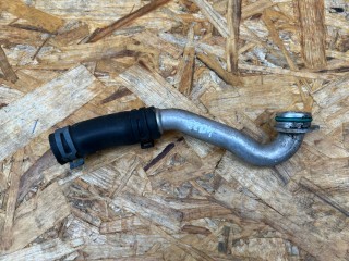 патрубок (трубопровод, шланг) Audi S8 D4 2013, 4.0 л., CGTA, бензин, АКПП, седан, 079121081B