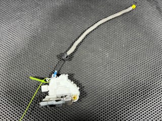 замок двери передней левой Audi A7 4G [рестайлинг] 2017, 3.0 л., CREC, бензин, АКПП, хетчбэк 5 дв., 8J1837015F