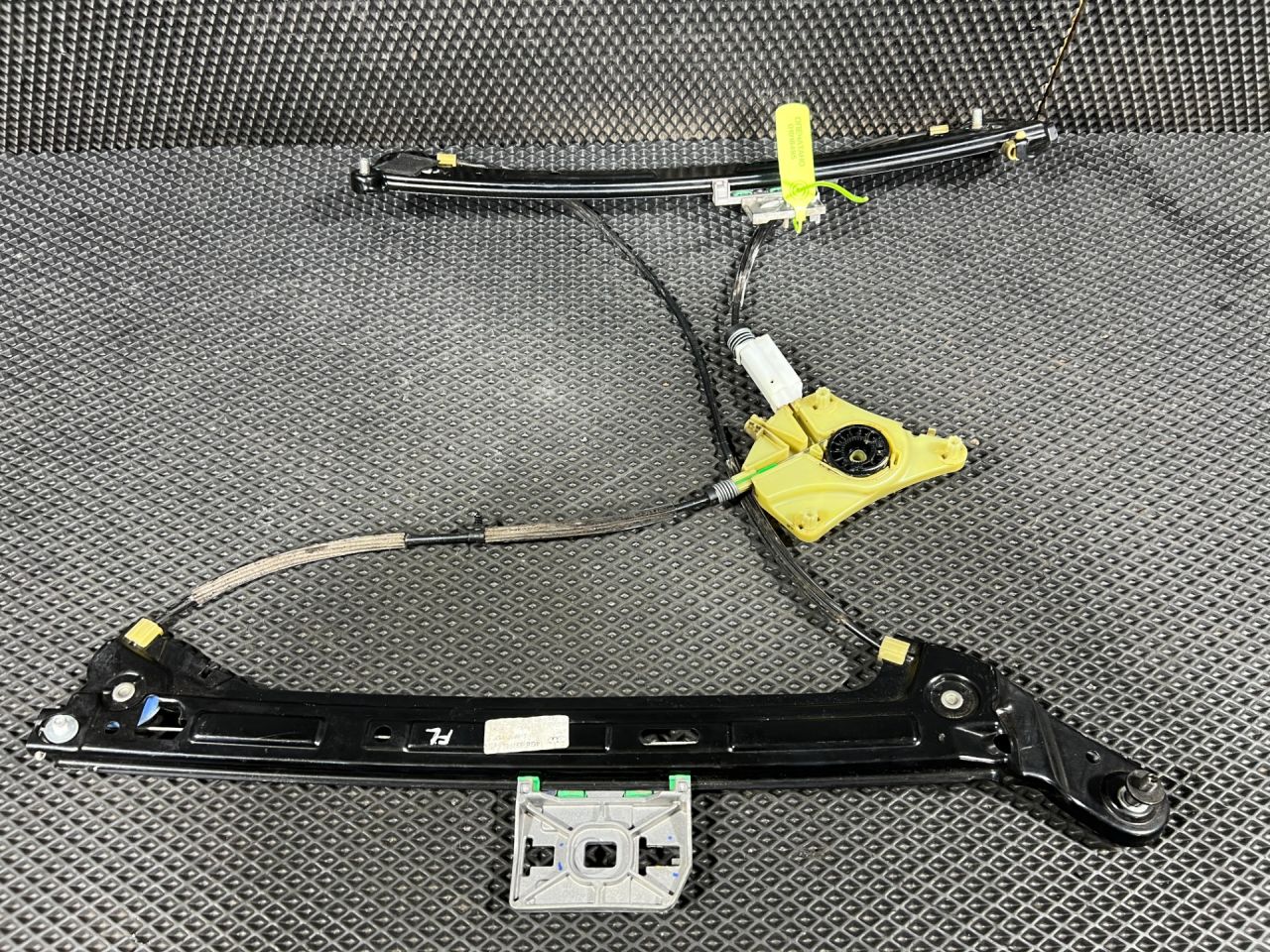 стеклоподъемник передний левый Audi A7 4G 2012, 3.0 л., CGWB, бензин, АКПП, хетчбэк 5 дв., 4G8837461A, 4G8837461B - фото №1