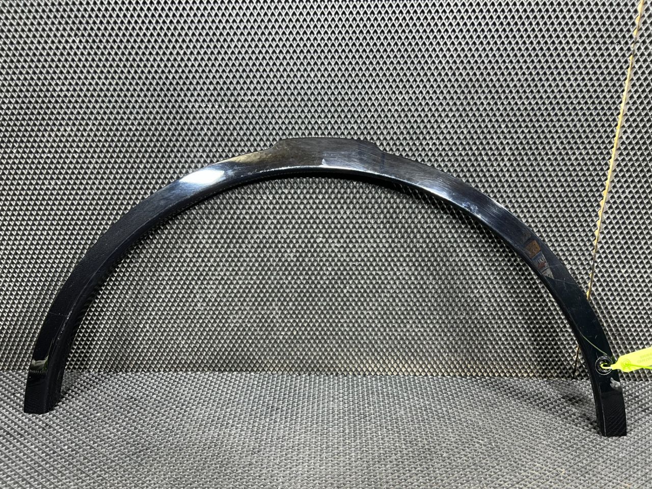 накладка колесной арки передний правый Land Rover Discovery 5 поколение 2017, 3.0 л., бензин, АКПП, внедорожник 5 дв., HY3M16A074AC, HY3M16A074BC - фото №1