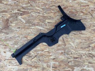 защита днища Porsche Macan 1 поколение 95B 2017, 3.0 л., MCT.MA, бензин, АКПП, внедорожник 5 дв., 95B825282B