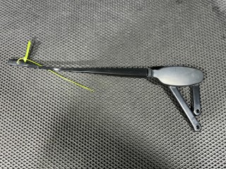 щеткодержатель (поводок стеклоочистителя, дворник) Mercedes-Benz GLB-Класс 1 поколение X247 2021, 2.0 л., бензин, АКПП, внедорожник 5 дв., A2478201701