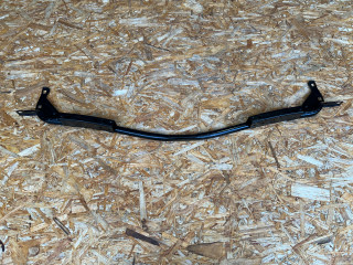 распорка стоек Porsche Macan GTS 1 поколение [2-й рестайлинг] 95B 2022, 2.9 л., DGR, бензин, АКПП, внедорожник 5 дв., 95B804350A, 95B804349A, 95B803228A, 95B803228