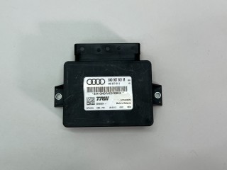 блок управления ручником Audi A4 B8 [рестайлинг] 2013, 2.0 л., бензин, АКПП, седан, 8K0907801M, 8K0907801J