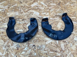 защитный кожух тормозного механизма Audi A8 D4/4H [рестайлинг] 2013, 4.0 л., CEUA, бензин, АКПП, седан, 4H0615311C, 4H0615312C