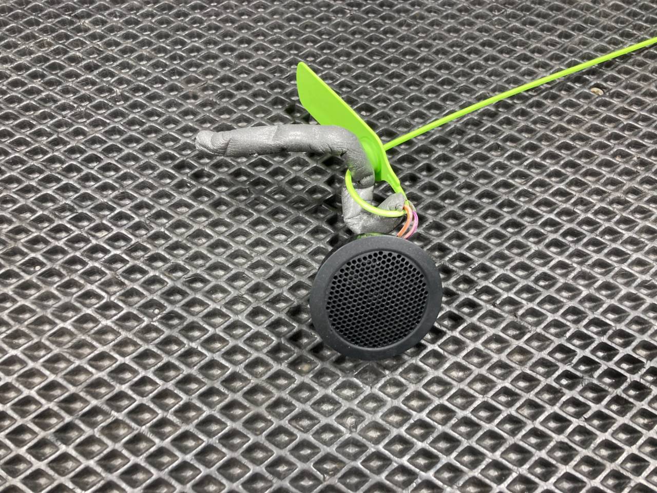 динамик Land Rover Range Rover Sport 2 поколение L494 2017, 3.0 л., 306PS, бензин, АКПП, внедорожник 5 дв., DH5218808AA, T4N3828 - фото №1