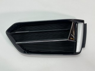заглушка (решетка) в бампер Audi A5 F5 2017, 2.0 л., бензин, АКПП, лифтбэк, 8W6807682M