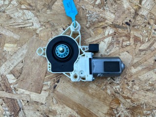 моторчик стеклоподъемника передний левый Volkswagen Tiguan 2 поколение [рестайлинг] 2024, 2.0 л., DTEA, бензин, АКПП, внедорожник 5 дв., полный привод, 80A959802