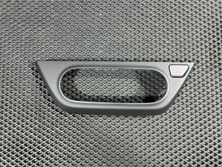 рамка блока управления климой Chevrolet Trax 2 поколение 2024, 1.2 л., бензин, АКПП, внедорожник 5 дв., передний привод, 42849957