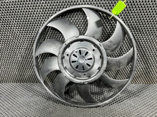 вентилятор радиатора Audi A8 D4 [рестайлинг] 2017, 4.2 л., CDRA, бензин, АКПП, седан, A46602-10