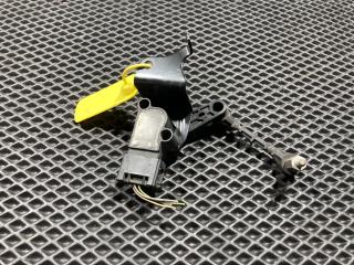 датчик дорожного просвета передний Jaguar XE 1 поколение 2017, 3.0 л., бензин, АКПП, седан, GX733C279AA, T4N1104, LR090678