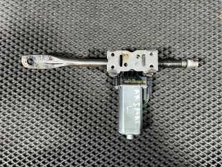 моторчик регулировки сиденья Land Rover Range Rover Sport 2 поколение 2013, 2.0 л., бензин, АКПП, внедорожник 5 дв., 984685106