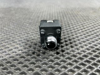 джойстик регулировки зеркал Audi Q5 FY 2017, 2.0 л., бензин, АКПП, внедорожник 5 дв., 4M0959565M