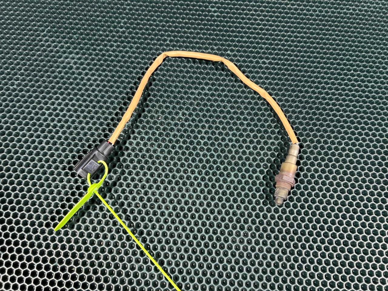 лямбда-зонд Land Rover Range Rover Sport 2 поколение 2014, 5.0 л., 508PS, бензин, АКПП, внедорожник 5 дв., FPLA9G444AC, LR062827, LR098293, LR140077 - фото №1