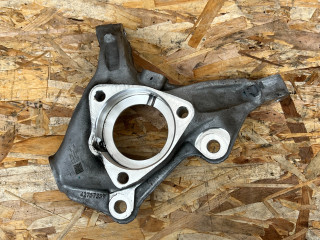 кулак поворотный правый Buick Envista 1 поколение 2024, 1.2 л., бензин, АКПП, внедорожник 5 дв., 42757359, 42481616