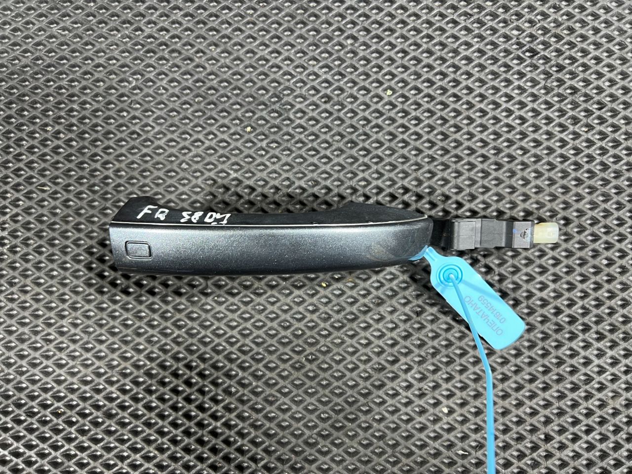 ручка наружная Audi S8 D4 2013, 4.0 л., CGTA, бензин, АКПП, седан, 4H0837206B - фото №1