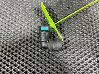 патрубок (трубопровод, шланг) Jaguar XE 1 поколение 2018, АКПП, седан, PA66GF30, EPDM