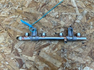 топливная рампа Volkswagen Tiguan 2 поколение [рестайлинг] 2024, 2.0 л., DTEA, бензин, АКПП, внедорожник 5 дв., полный привод, 06L133317L