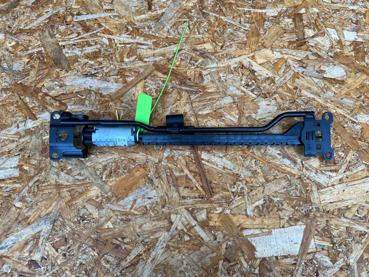 моторчик регулировки сиденья Audi S5 F5 2018, 3.0 л., CWGD, бензин, АКПП, купе, 0390204162, C26264-101 - фото №1