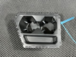 подстаканник Volkswagen Taos 1 поколение 2023, 1.5 л., DNKA, бензин, АКПП, внедорожник 5 дв., передний привод, 2GJ862531