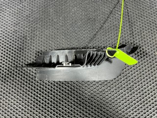 брызговик Porsche Macan GTS 1 поколение [2-й рестайлинг] 95B 2022, 2.9 л., DGR, бензин, АКПП, внедорожник 5 дв., 95B825213A, 95B825281A