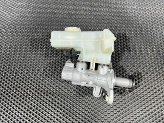 цилиндр тормозной главный Volkswagen Taos 1 поколение 2023, 1.5 л., DNKA, бензин, АКПП, внедорожник 5 дв., передний привод, 5Q1611301G