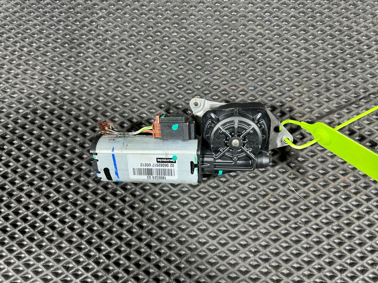 моторчик регулировки сиденья Audi Q5 FY 2018, 2.0 л., бензин, АКПП, внедорожник 5 дв., 180652403, 3QF959112A - фото №1